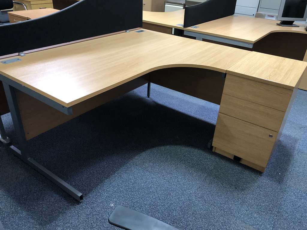 Used Oak Right Hand Corner Desk And Desk High Pedestal Wakefield